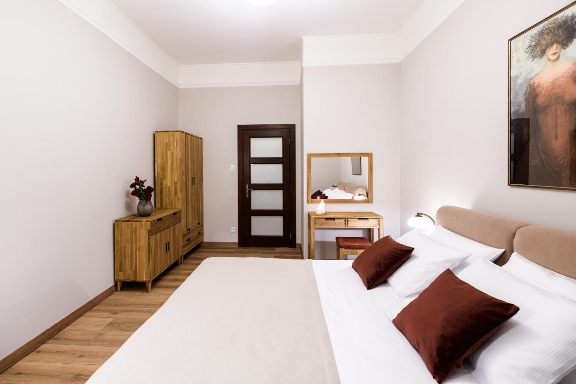 Klimatyzowany Dworzec Glowny Stare Apartment Krakow